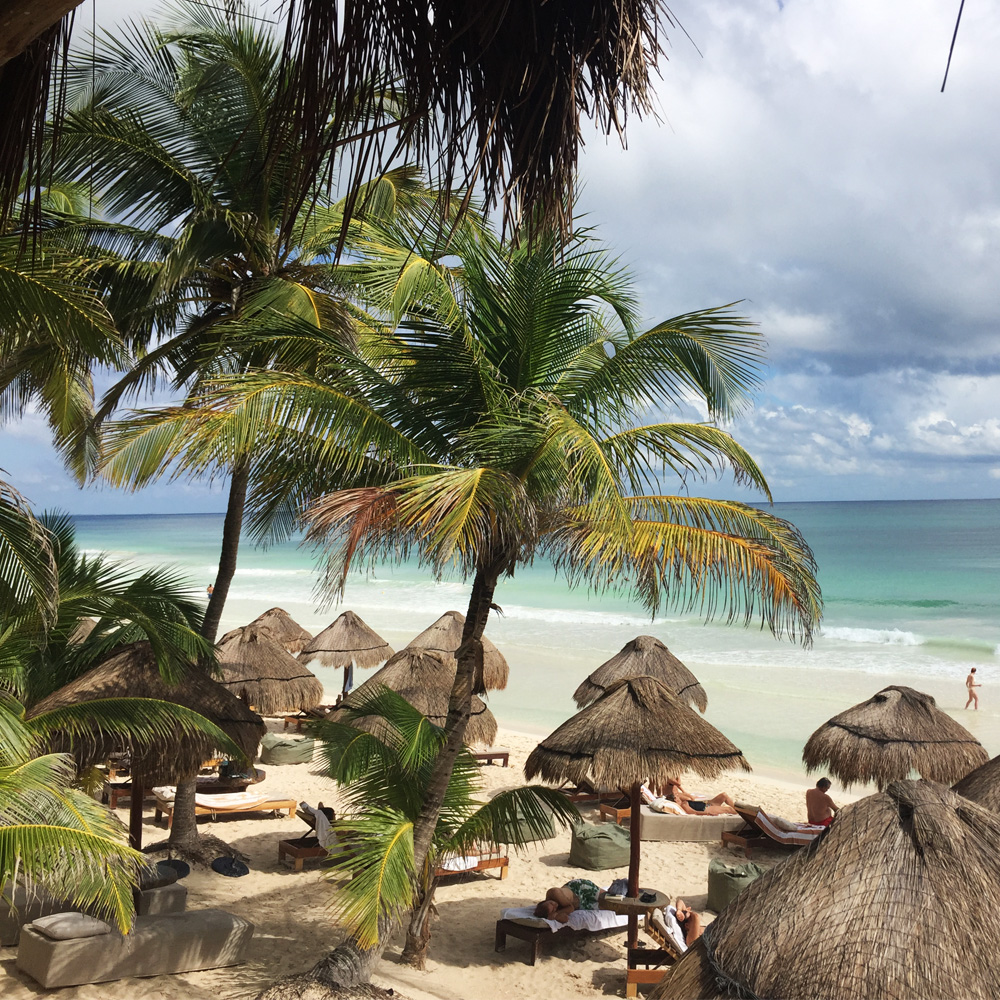 Tulum| Rosa del Viento beach hotel with no seaweed - Les Berlinettes